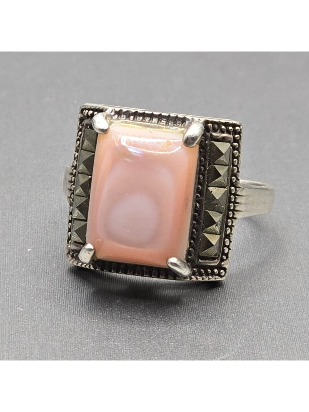 Vintage Sterling Silver Queen Conch Shell Ring Size 5 Art Deco Revival